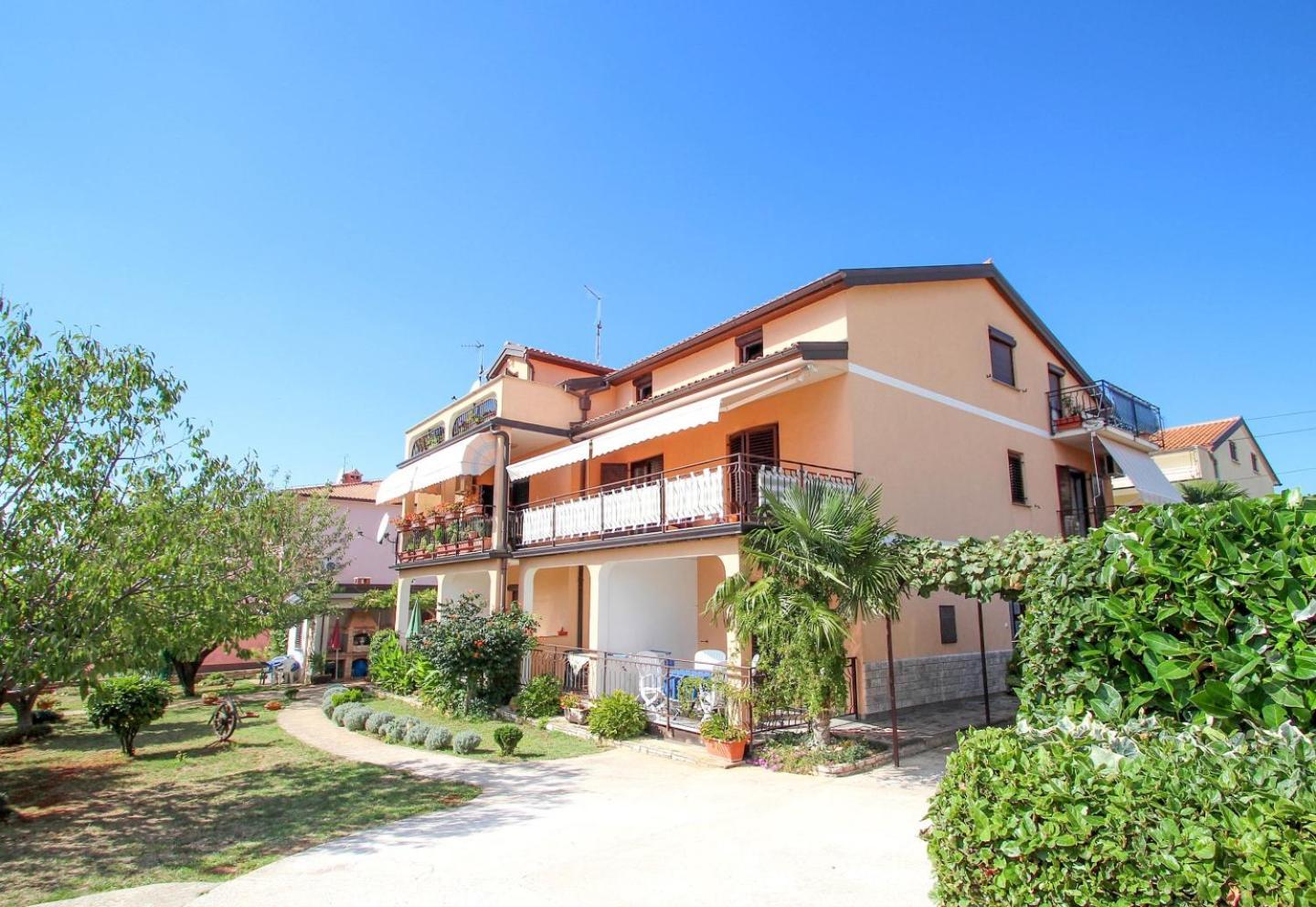 Apartments Maria Novigrad Istria Extérieur photo